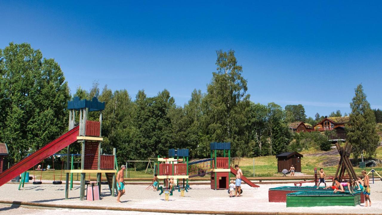 Hytte Naer Vannet, Jacuzzi Og Sauna Вродал Екстер'єр фото